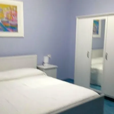 فندق مبيت وإفطار Piccolo Bed 3*