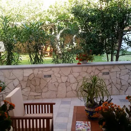 Piccolo Bed B&B 프로치다